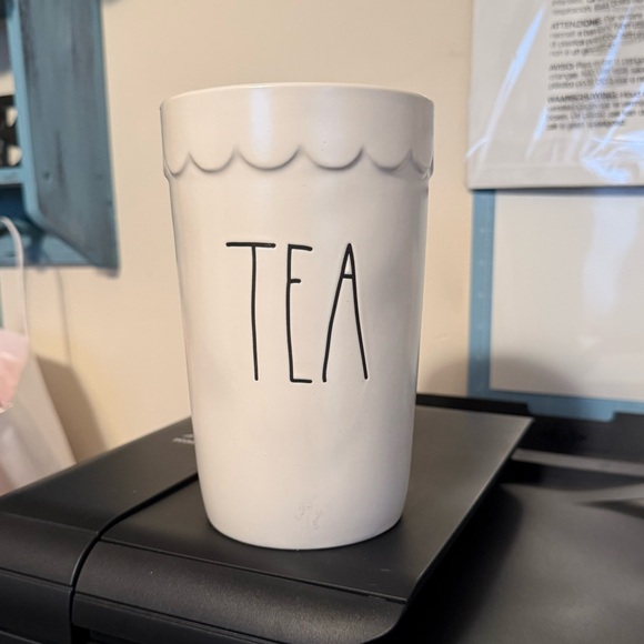 Rae Dunn Tea Container - Picture 1 of 3